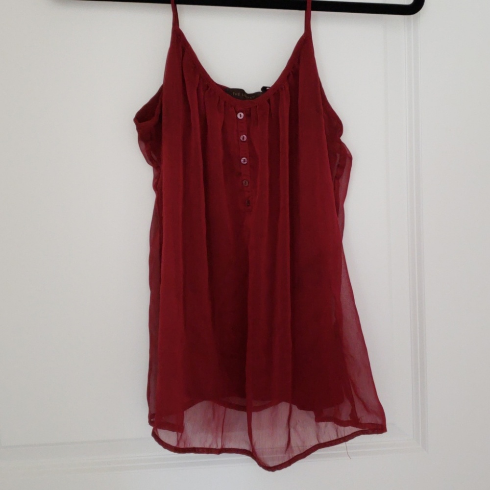 Limited Sleeveless blouse
